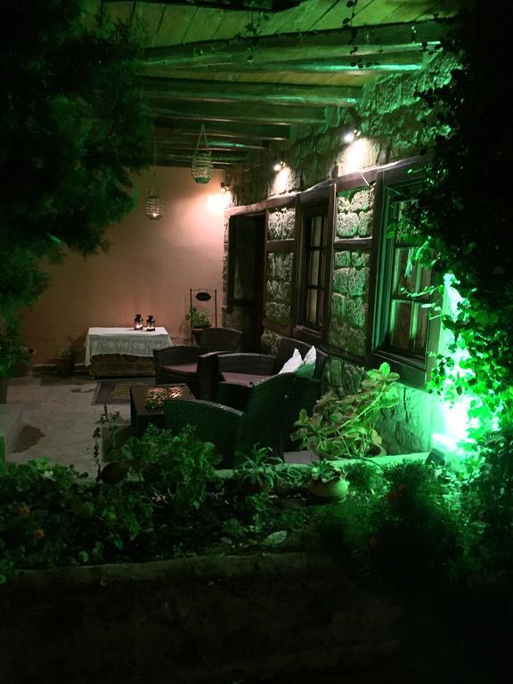 Varosi Guesthouse Édessa Exterior foto
