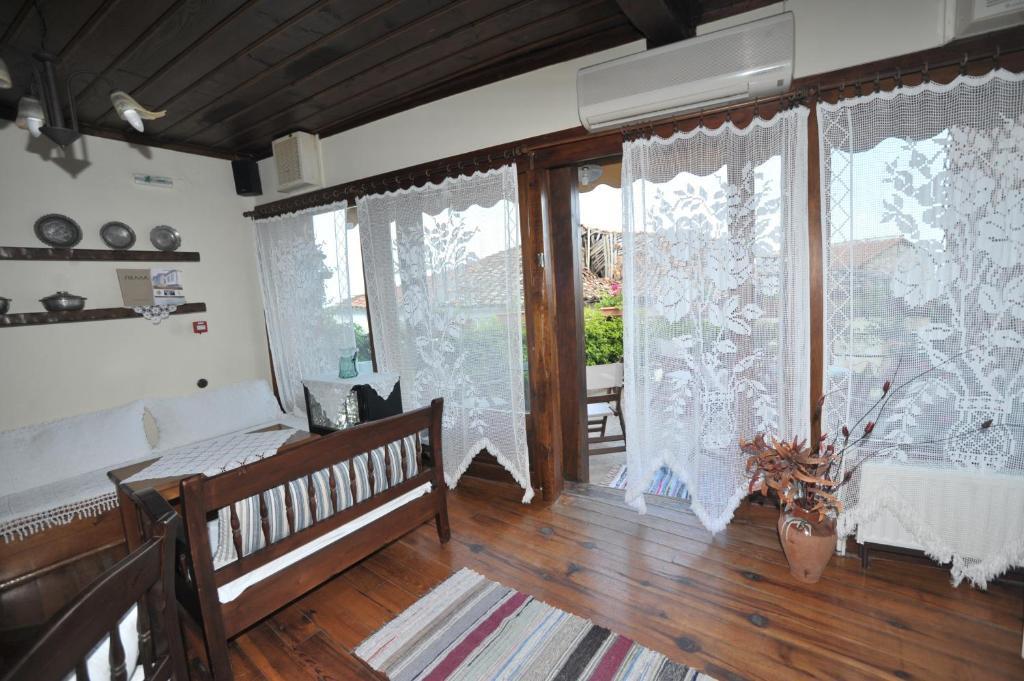 Varosi Guesthouse Édessa Exterior foto